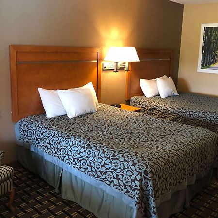 Days Inn By Wyndham Columbus Luaran gambar