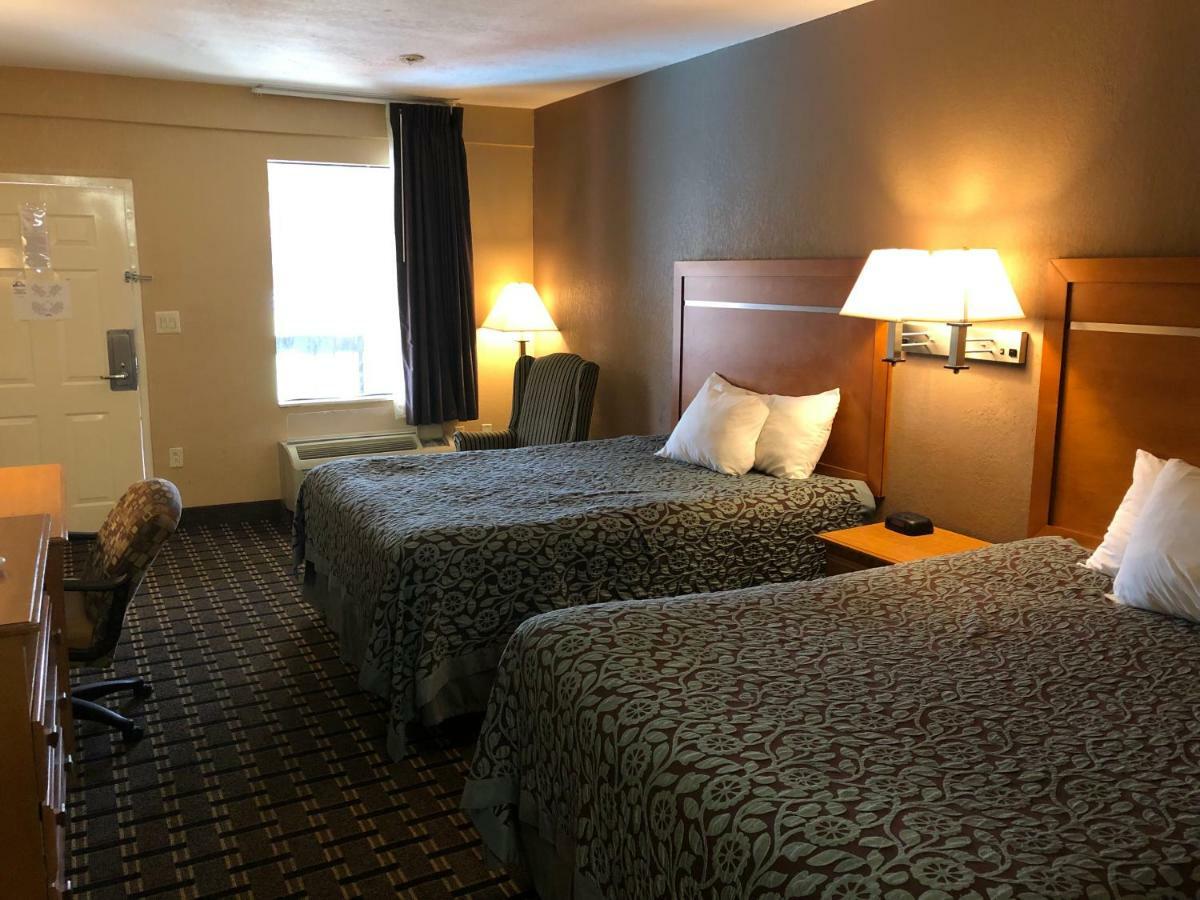 Days Inn By Wyndham Columbus Luaran gambar
