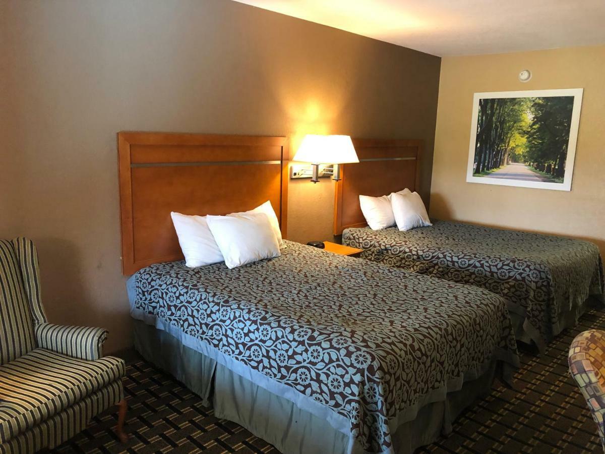 Days Inn By Wyndham Columbus Luaran gambar