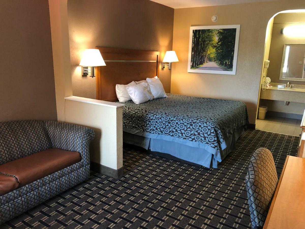 Days Inn By Wyndham Columbus Luaran gambar